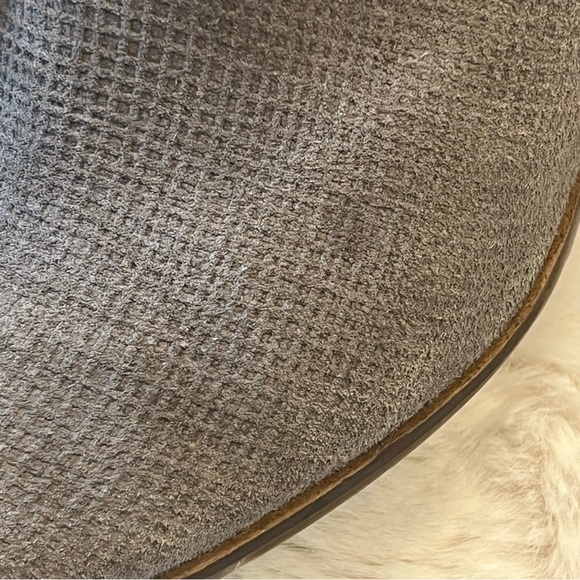 Lucky Brand Ponic Suede Block Heel Ankle Bootie | Grey Size 9.5 - Picture 11 of 12